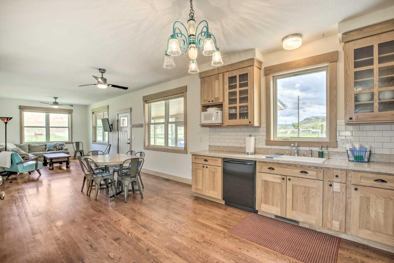 Idyllic Gem Screened Porch, Half Mi To River! Термополис Екстериор снимка